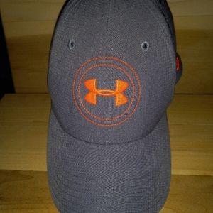Grey under armor baseball cap with orange logo